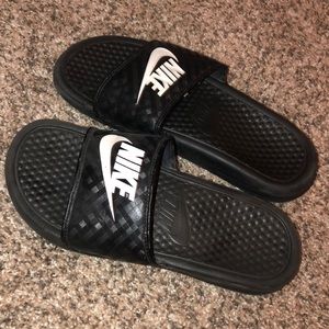 Nike slides